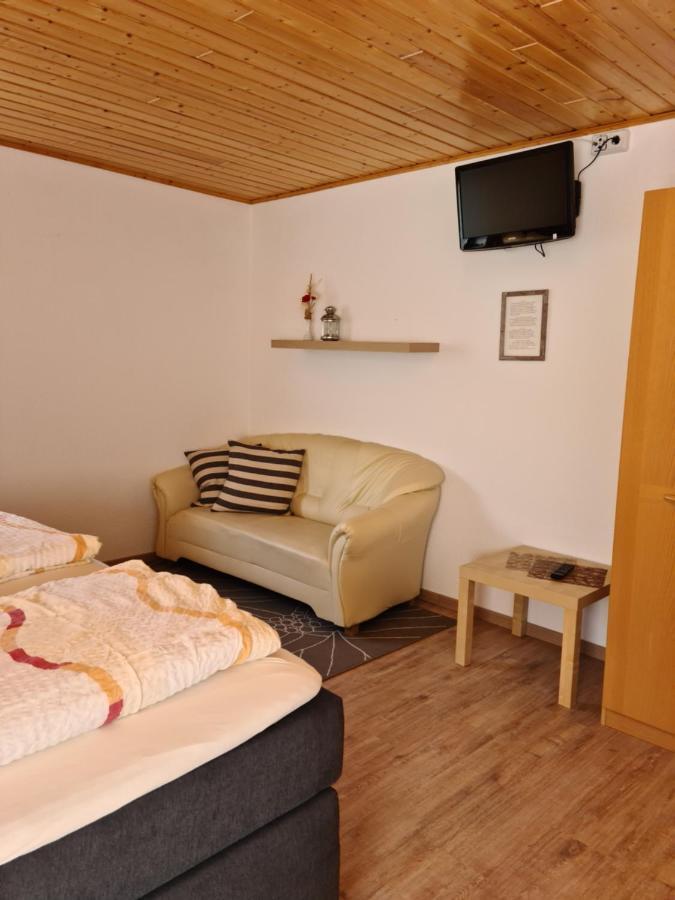 Gaestehaus Portugall Ellenz-Poltersdorf Dış mekan fotoğraf