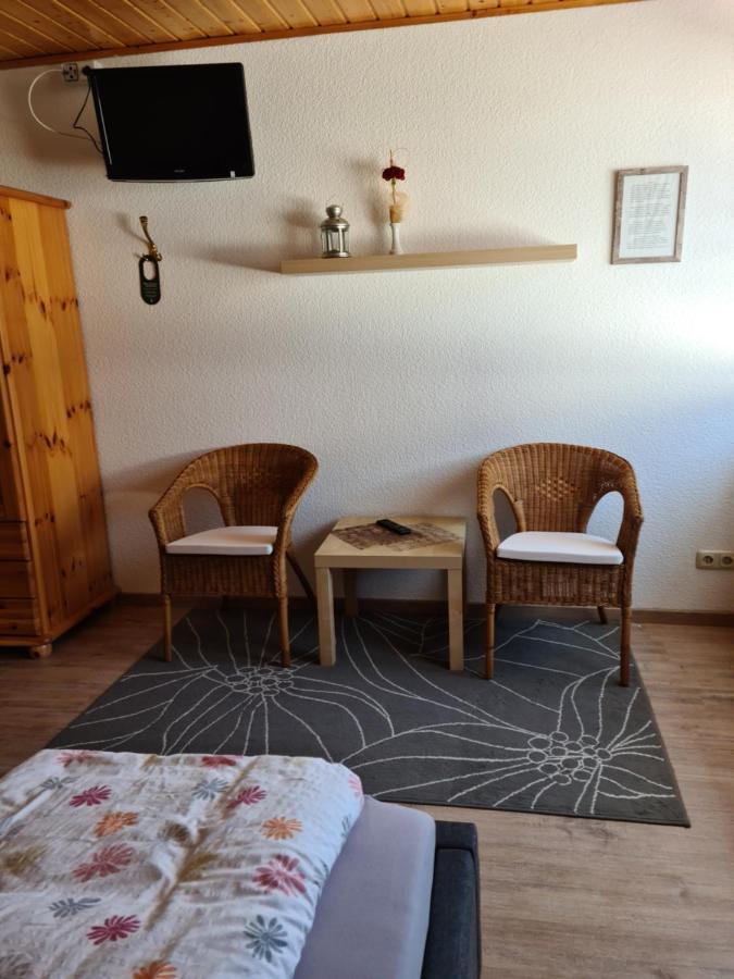 Gaestehaus Portugall Ellenz-Poltersdorf Dış mekan fotoğraf